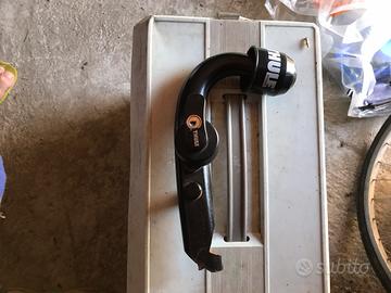 Gancio di traino Thule