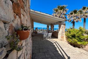 Tutta la stagionTrullo fronte mare 300settembre