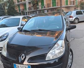 RENAULT Clio 3ª serie - 2006