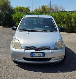 TOYOTA YARIS 1.0 - 3 PORTE - 67.000 KM- 2001