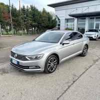 Volkswagen Passat Businessline 1.6 TDI BlueMotion 