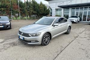 Volkswagen Passat Businessline 1.6 TDI BlueMotion 