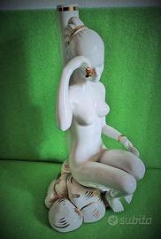 Scultura Lampada Art Dèco in Ceramica Bianca