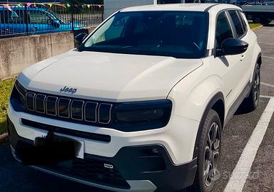 Jeep Avenger Summit