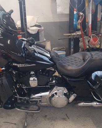 Harley Davidson street glide 2010 permuta