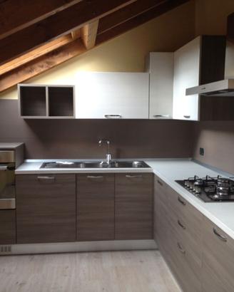 CUCINA USATA