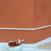 effettuo  lavori  di  muratura e  pittura