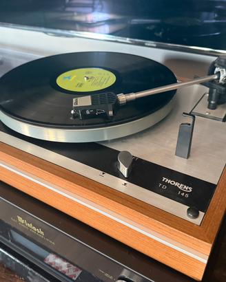 Thorens TD 145 giradischi