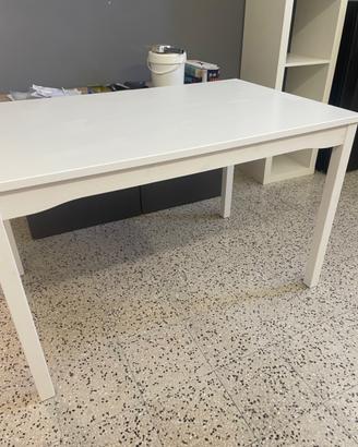 Tavolo da pranzo
