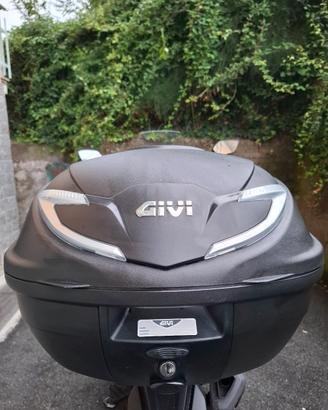 BAULETTO GIVI B39NT con piastra