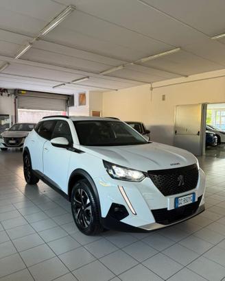 PEUGEOT - 2008 - BlueHDi 130 S&S EAT8 Allure Pack