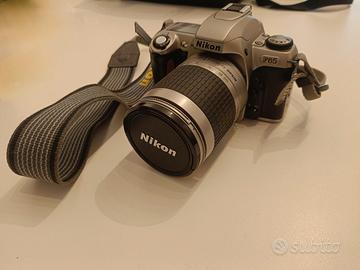 Nikon F65 + 2 obiettivi in perfette condizioni 