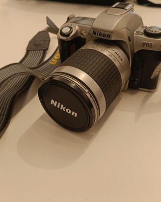 Nikon F65 + 2 obiettivi in perfette condizioni 