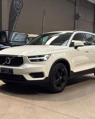VOLVO XC40 T2 Geartronic Momentum *OK NEOPATENT