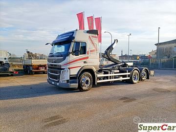 VOLVO FM 13 420 gancio scarrabile