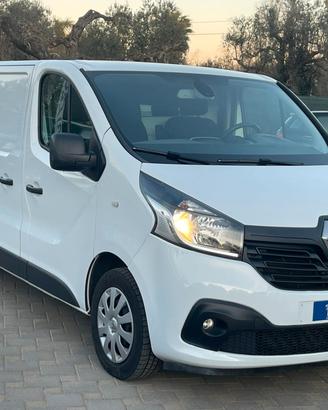 RENAULT TRAFIC 1.6DCI 120CV L2H1 NAVIGATORE IVA NO