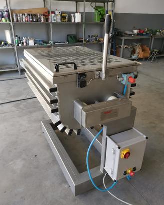 IMPASTATRICE VELATI 250Litri INOX USATA