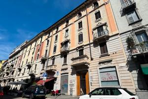 STANZA 800 tutto incluso spese,utenze. A NOLO