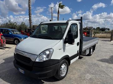 Trattore iveco Daily 35S15 cassonato 4x2 perfetto