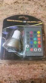 Lampadina a led full color con telecomando