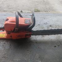 Motosega e tagliasiepe