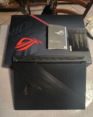 ASUS ROG Strix G15 + Scatola