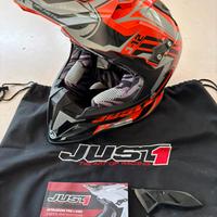 Casco Just1 enduro/ cross taglia small
