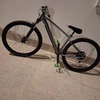 rockrider explore 520