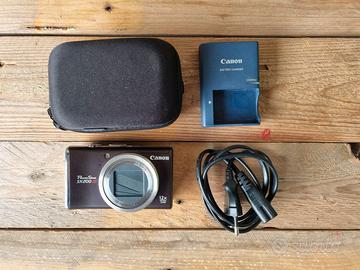 Canon SX200IS compatta