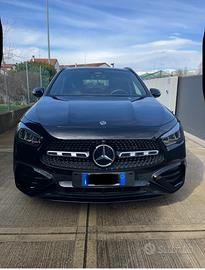 GLA MERCEDES