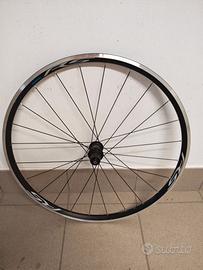 Shimano RS100 cerchio posteriore 28''