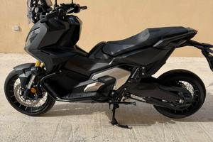 Honda X-ADV 750