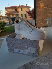 SNEAKERS CROWN