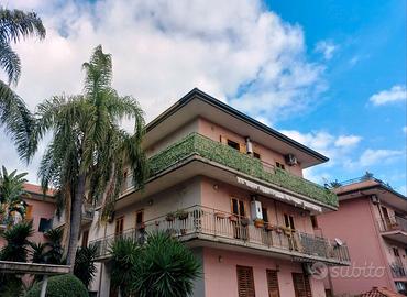 4 vani con deposito 30 mq in piccolo residence