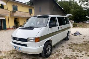 Volkswagen T4 Camper Van 2.4 Diesel - Tetto Pop-Up