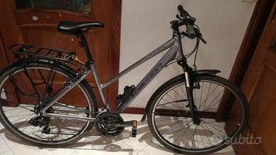 Bicicletta in alluminio Touring