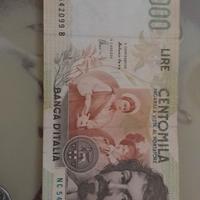 Banconote e monete (lira Italiana e Franchi)