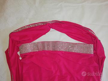 maglia elastica elegante per serate 