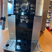 DeLonghi Magnifica S