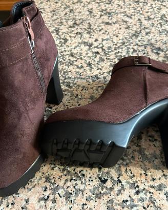 Tronchetti marroni tg 37