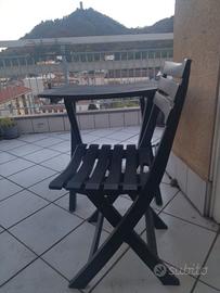 Tavolo da giardino pieghevole e sedia