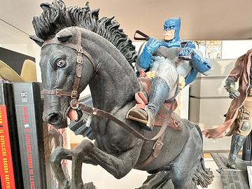 Statua DC Collectables “Dark Knight Returns”