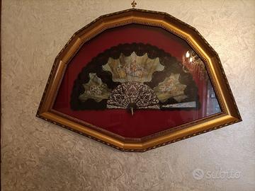 ventagli antichi incorniciati