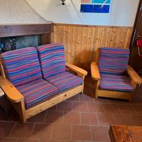 Divanetto più poltrona