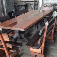 Tavolo rustico in legno