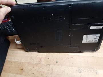 pc portatile Fujitsu I3