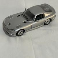 Modellino Dodge Viper GTS 1:24 Bburago