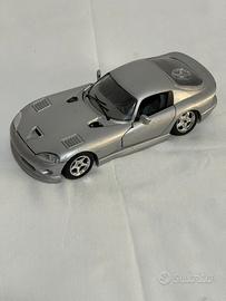 Modellino Dodge Viper GTS 1:24 Bburago