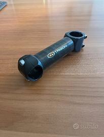 Attacco manubrio 12 cm Trigon