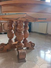 Tavolo e sedie